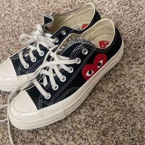 Womens low top comme de garçon, worn ONCE